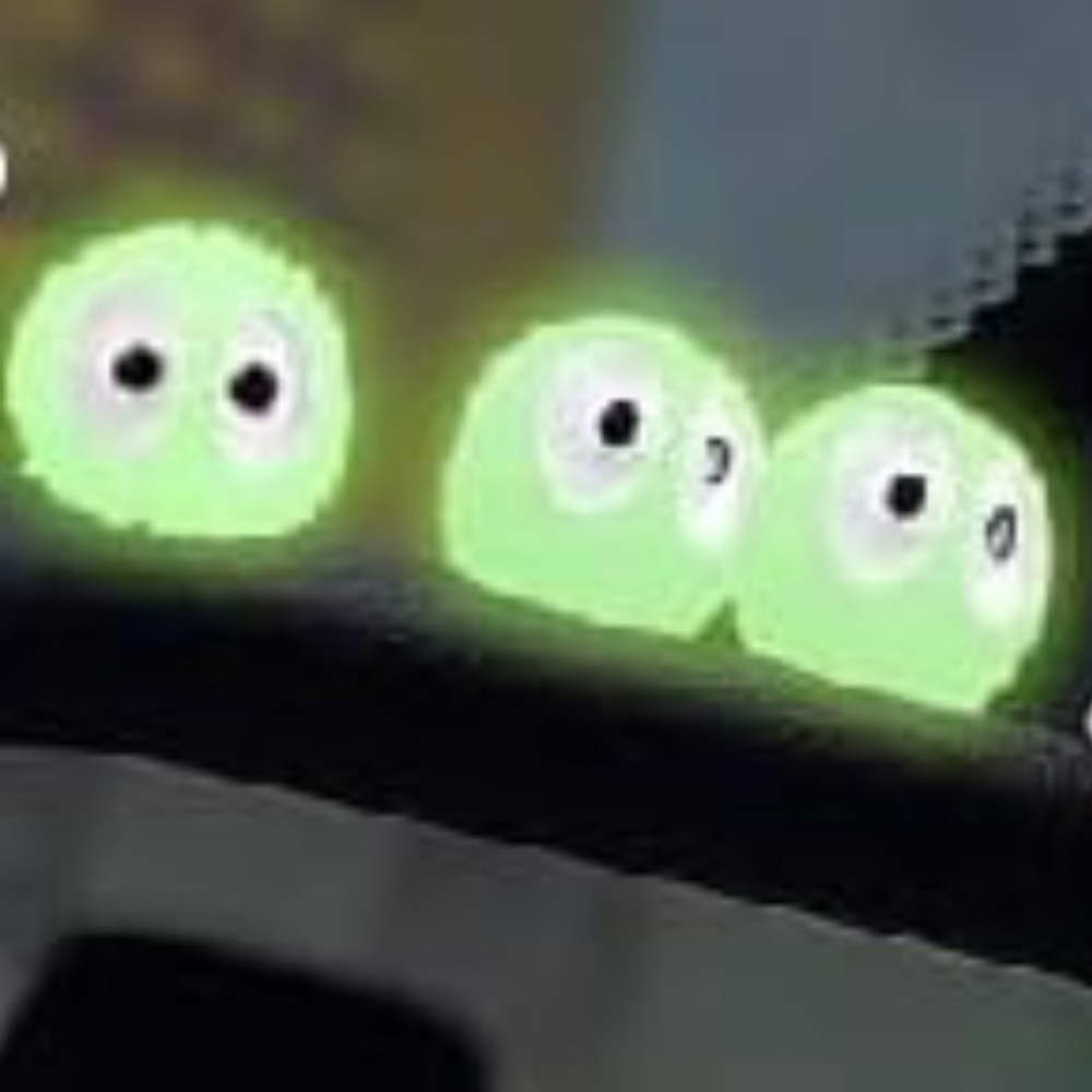 NEW SET OF 5🖤 Soot Sprite Glow in Dark Dust Bunny Mini Figurine Spirited Away